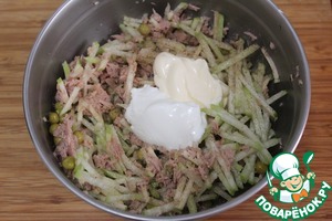 Салат с тунцом и маргеланской редькой – кулинарный рецепт