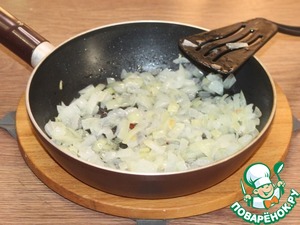 Ленивые голубцы, запечённые под соусом – кулинарный рецепт