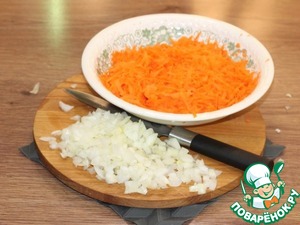 Ленивые голубцы, запечённые под соусом – кулинарный рецепт