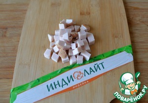 Салат из копчёной индейки "Малибу" – кулинарный рецепт